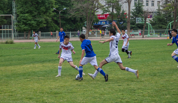 伊蒂哈德3年6500萬鎊拉求購薩拉赫 球員若接受將成沙特最高薪球員！.
